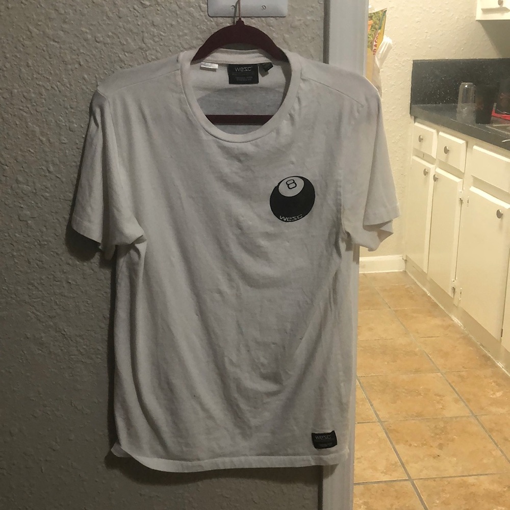 Magic 8-ball Tshirt Womens Large